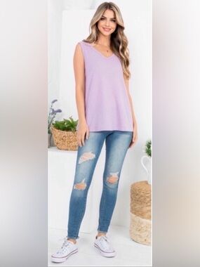 New Lavender V-neck Women’s Spring/Summer Casual Top